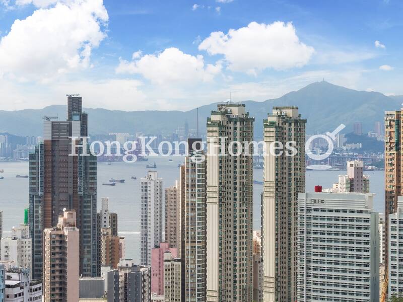 Colonial Apartment Close to HKU for Sale